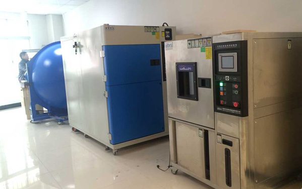 光臣照明戶外燈具檢測設(shè)備