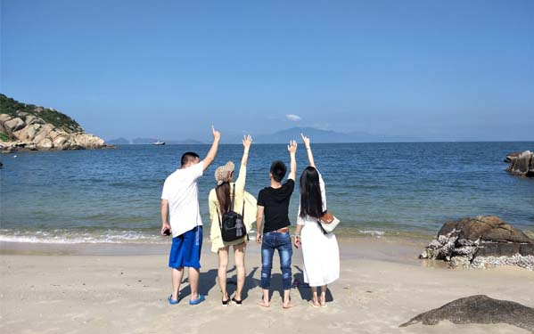 光臣照明夢想團(tuán)隊(duì)