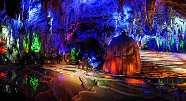 【廣西百色】選高品質(zhì)LED投光燈，客戶不遠(yuǎn)千里選光臣