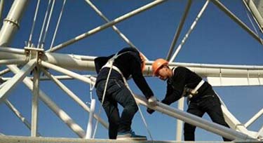 為什么光臣這么注重LED線型燈的安裝細節(jié)?